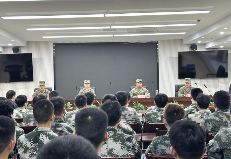 學校順利開展2024年學生軍訓教官培訓